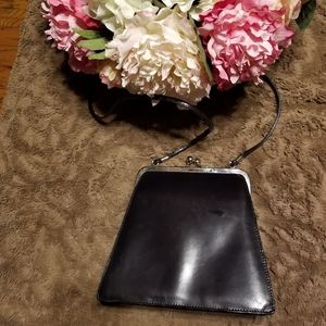 Vintage 1970s Valerie Stevens leather crossbody